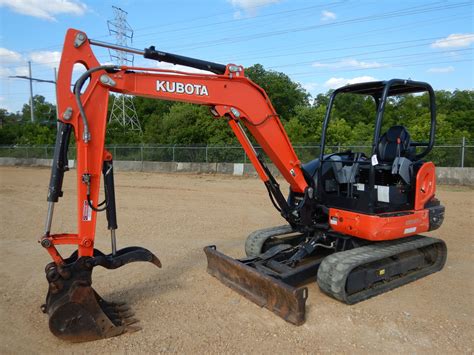 kubota kx040 4